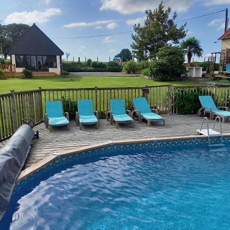 La Gasteboisiere With Swimming Pool And Games Room Le Mesnil-Adelee Exterior foto